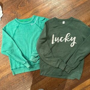 Lot of 2 sweatshirts (small)
